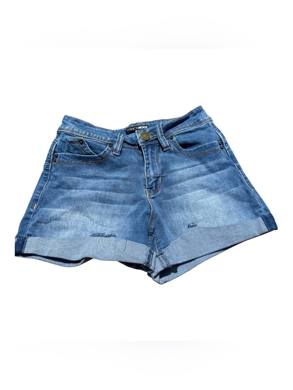Fashion Nova Cuffed Denim Shorts Size 3-Light Wash